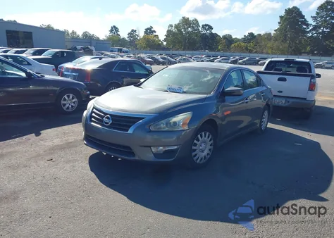 2014 Nissan Altima 2.5 S из США, поврежденный, VIN 1N4AL3AP7EC145671